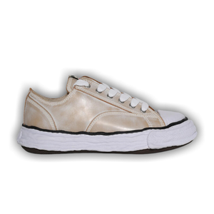 Maison Mihara Yasuhiro Peterson23 'White'