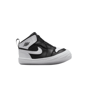 Air Jordan 1 Retro High OG CB 'Black White 2.0'
