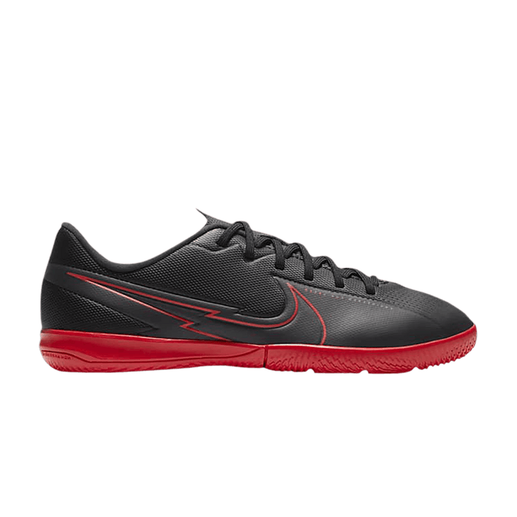 Nike Mercurial Vapor 13 Academy IC GS 'Black Chile Red' AT8137 060