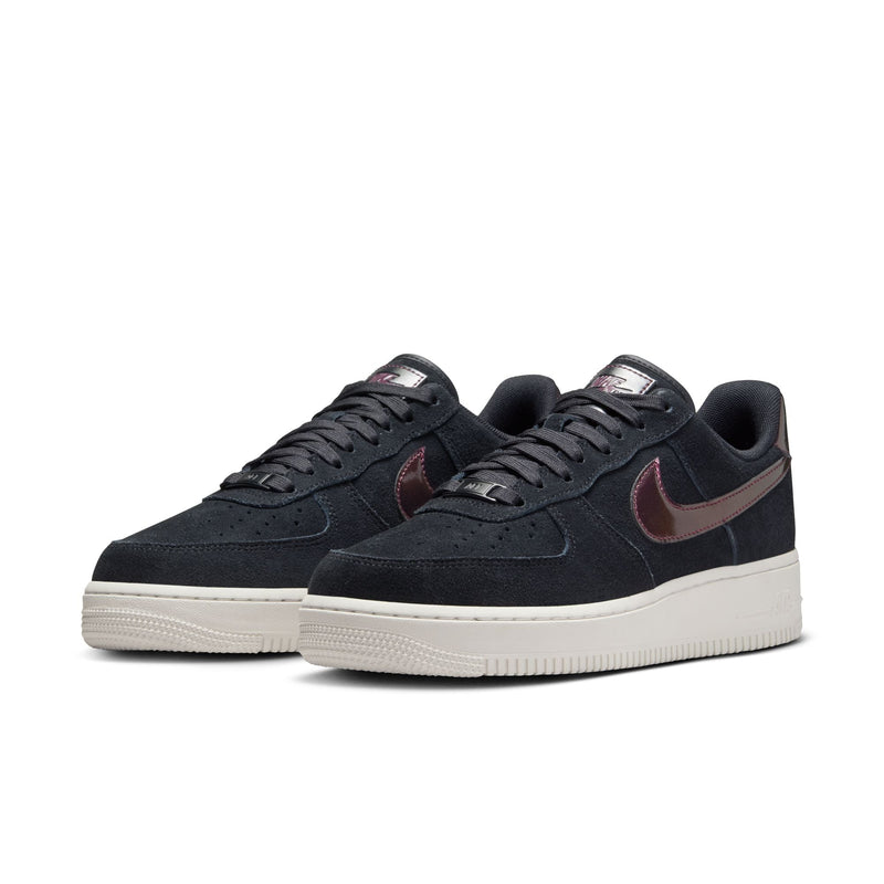 Nike Wmns Air Force 1 '07 SE 'Black Summit White'