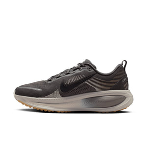 Nike Vomero 18 'Medium Ash/College Grey/Pale Ivory/Black'