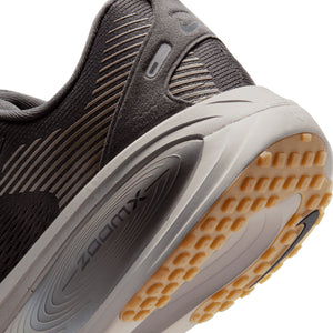 Nike Vomero 18 'Medium Ash/College Grey/Pale Ivory/Black'