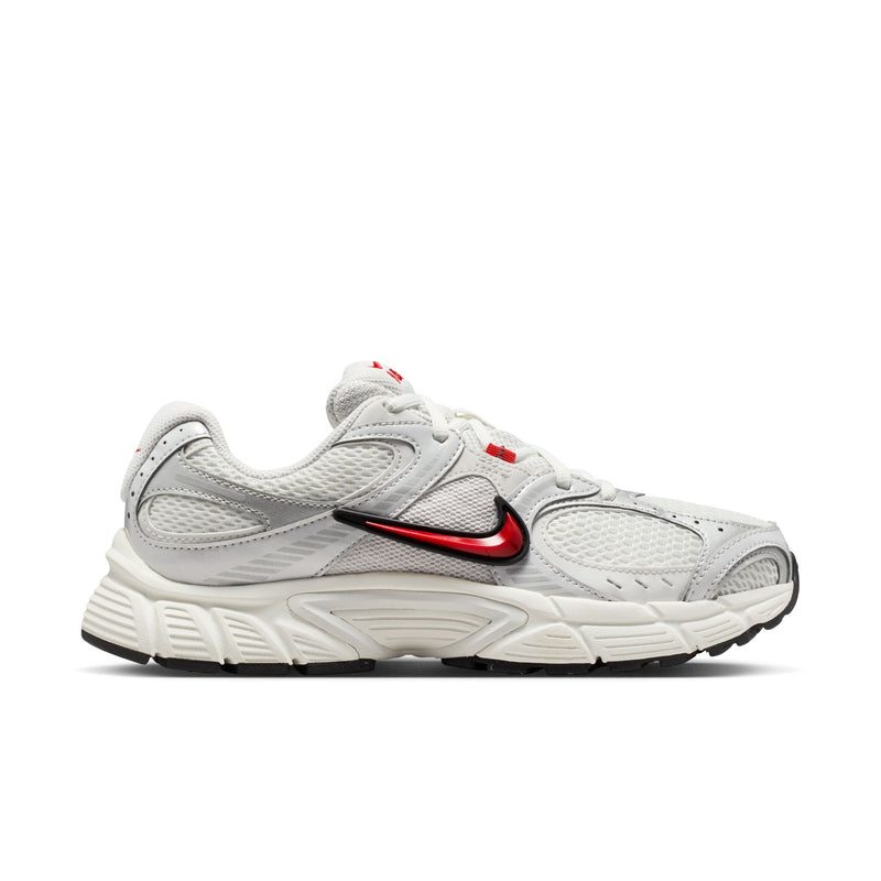 Nike Wmns V5 RNR 'White Picante Red'
