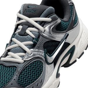 Nike Wmns V5 RNR 'Seaweed Metallic Silver'
