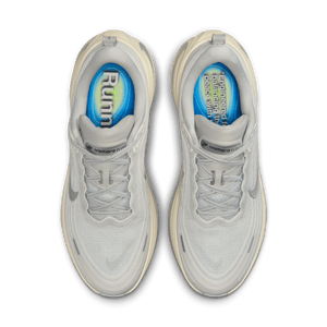 Nike Vomero Plus 'Platinum Tint'
