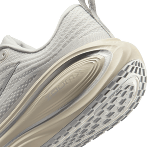 Nike Vomero Plus 'Platinum Tint'