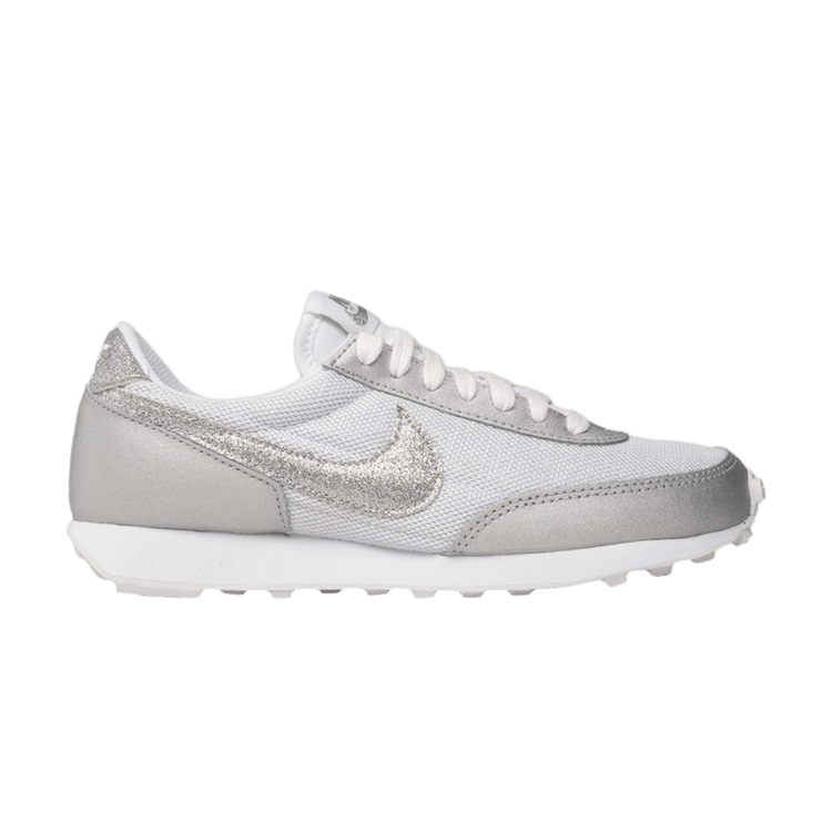Nike Wmns Daybreak 'Metallic Silver' DH4263 100