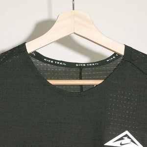 Nike Trail Solar Chase T-Shirt 'Black/White'