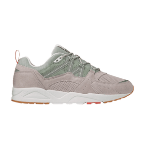 Karhu Fusion 2.0 'Rainy Day Desert Sage'