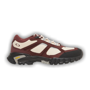 Oakley Sierra Terrain 'Grenache'