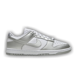 Nike Wmns Dunk Low 'Metallic Silver'