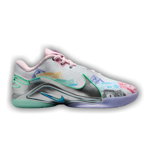 Monopoly x Nike LeBron 22 QS 'Currency'