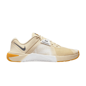 Nike Metcon 10 'Light Khaki'