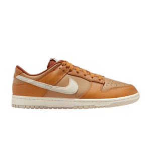 Nike Dunk Low SE 'Monarch'