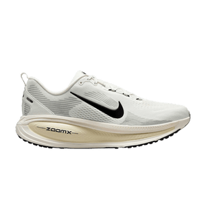 Nike Vomero 18 'Coconut Milk'