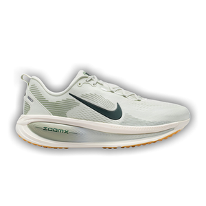 Nike Vomero 18 'Spruce Aura'