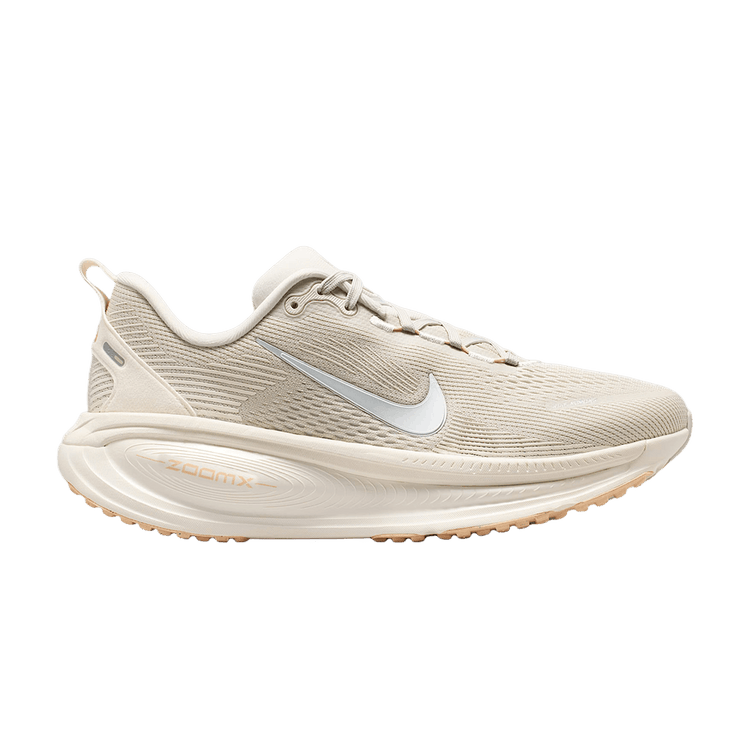 Nike Wmns Vomero 18 'Light Bone' HM6804 012
