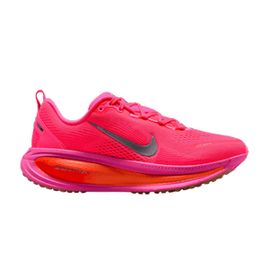 Nike Wmns Vomero 18 'Digital Pink'
