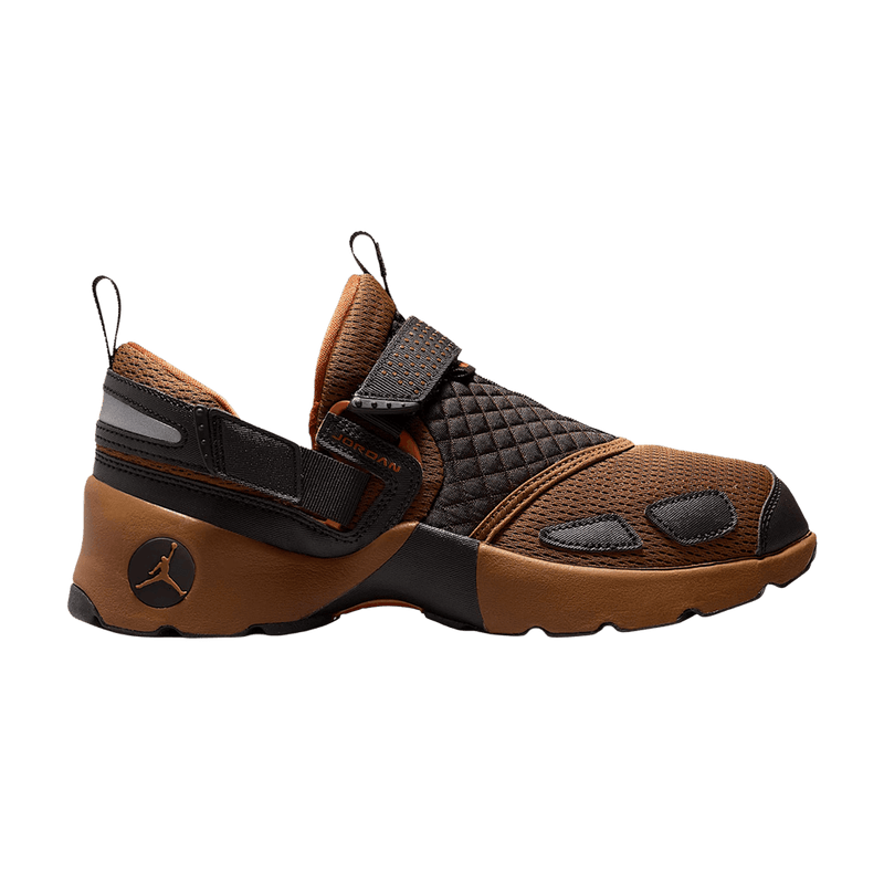 Air Jordan Wmns Trunner LX 'Light British Tan Reflective Silver' HQ2164 200