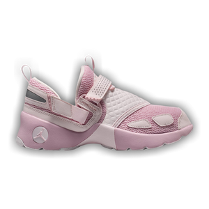 Air Jordan Wmns Trunner LX 'Iced Carmine'