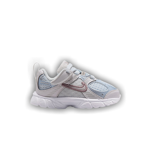 Nike V5 RNR TD 'Aura'