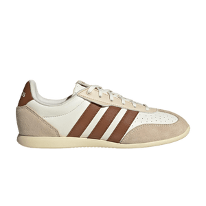 adidas Wmns Barreda Lo 'Off White Dusky Bronze Warm Vanilla'