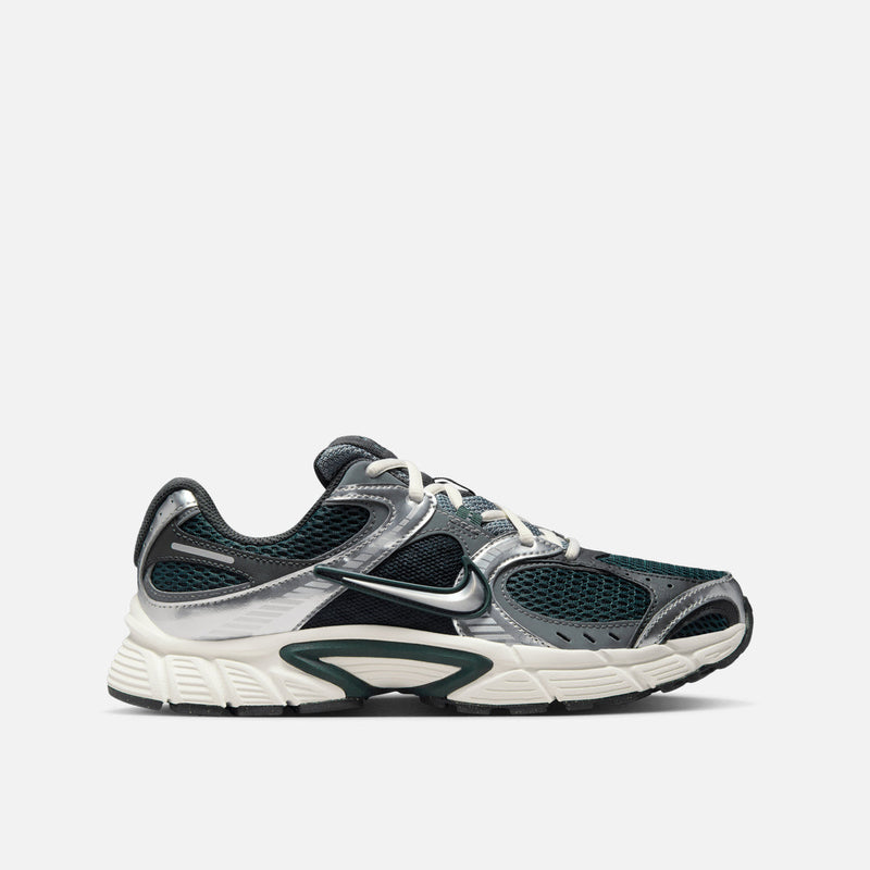 Nike Wmns V5 RNR 'Seaweed Metallic Silver'