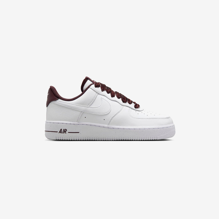 Nike Wmns Air Force 1 Low '07 'White Burgundy Crush'