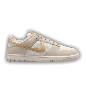 Nike Wmns Dunk Low SE 'Sail'