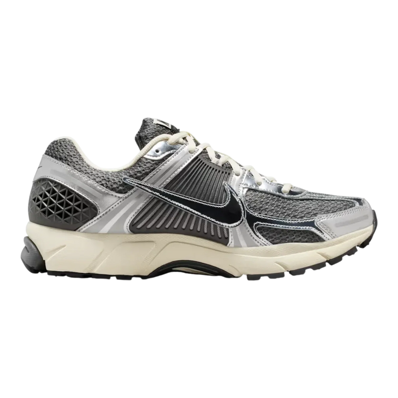 Nike Zoom Vomero 5 'Iron Grey Chrome'