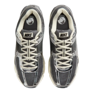 Nike Zoom Vomero 5 'Iron Grey Chrome'