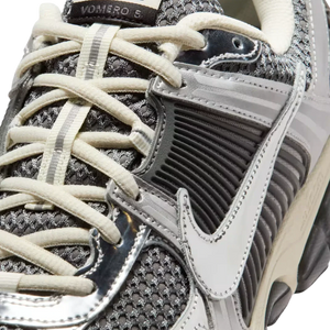 Nike Zoom Vomero 5 'Iron Grey Chrome'