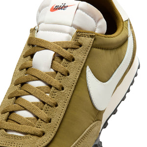 Nike Waffle Racer 'Olive Flak Sail Coconut Milk Black'