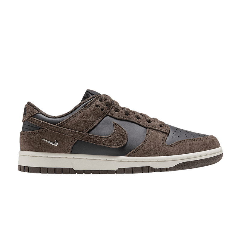 Nike Wmns Dunk Low Suede 'Black Sail' IO4244 001