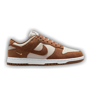Nike Wmns Dunk Low Suede 'Light British Tan Cream White'