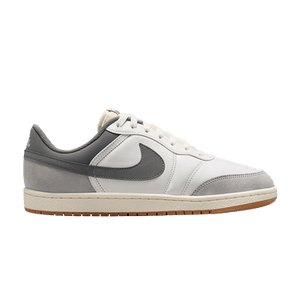 Air Jordan Skyline Low LE 'Summit White Light Smoke Grey'
