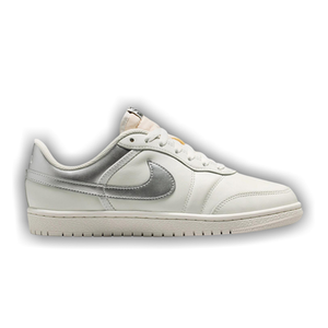 Air Jordan Wmns Skyline Low 'Swan Metallic Silver'