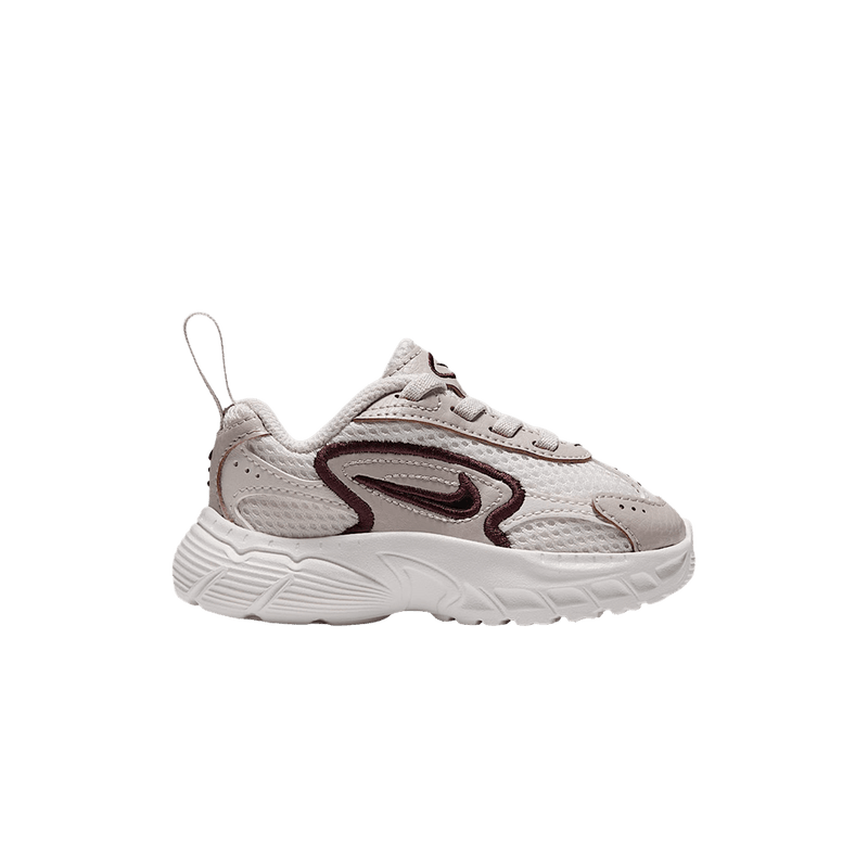 Nike Stratos Shift 2000 TD 'Phantom Cream Ii Mystic Dates Black' IQ9832 001