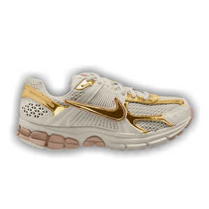 Nike Wmns Zoom Vomero 5 'Light Orewood Brown Metallic Gold'