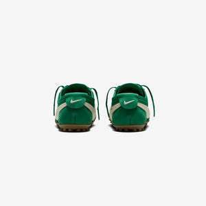 Nike Wmns Moon Shoe OG 'Malachite'