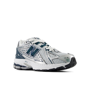 New Balance 1906R Big Kid 'Silver Metallic Deep Ocean'