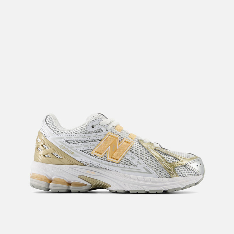 New Balance 1906R Big Kid 'Silver Metallic Peach Bloom'