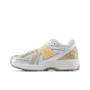 New Balance 1906R Big Kid 'Silver Metallic Peach Bloom'