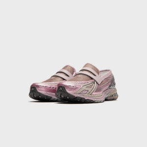New Balance 1906L 'Pink'