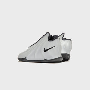 Nike GT Future 'Metallic Silver'