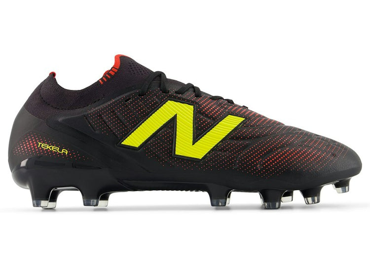 New Balance Tekela Elite Low MG v5 Black Punch Yellow Fire Cracker (Women's) UT1MW6CI
