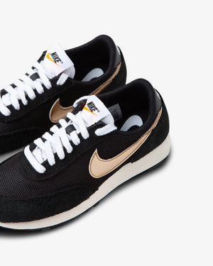 Nike Daybreak SP 'Black Metallic Gold Black'