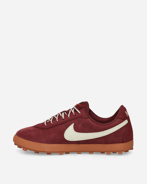 Nike Astro Grabber QS 'Dark Team Red'