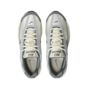 Nike Initiator 'Light Bone Metallic Silver'