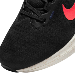 Nike Winflo 10 'Black Bright Crimson'